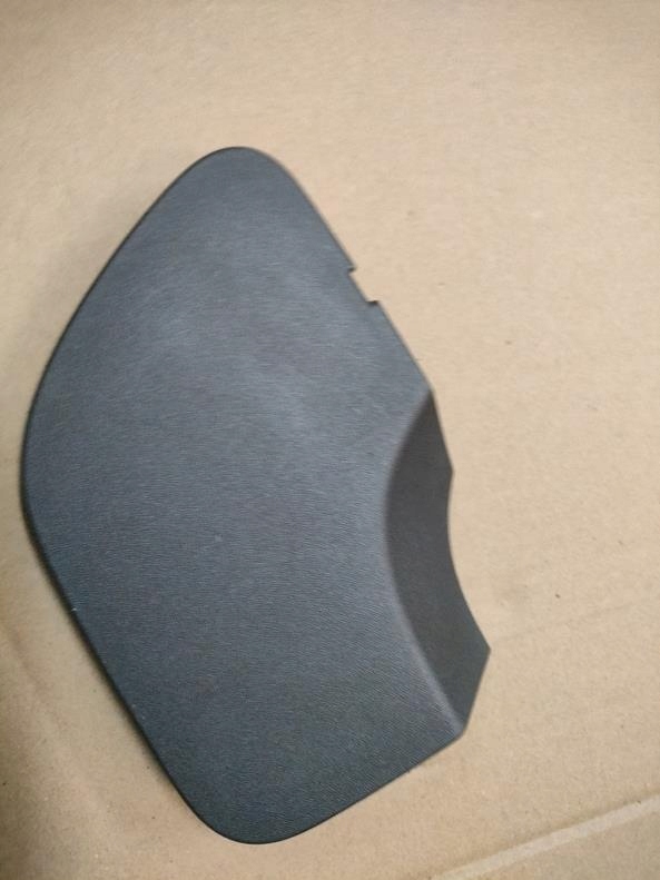 фото №1, Заглушка фаркоп бампера задняя dacia duster ii оригинал серая