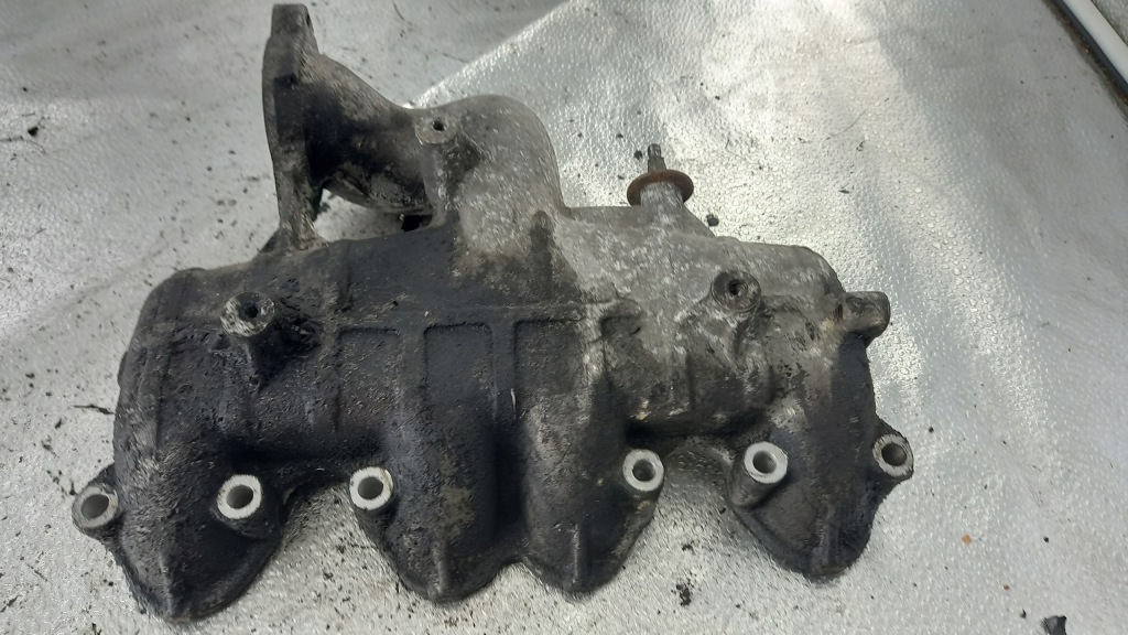 фото №1, Коллектор всасывающий audi aa4 b5 01r kombi 1.9tdi