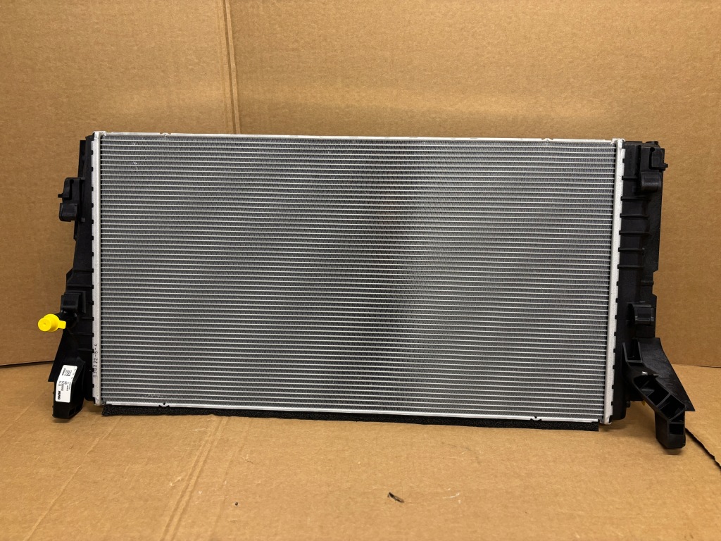 фото №1, Bmw 2 f45 f46 радіатор wody nowa оригінальна 7644879
