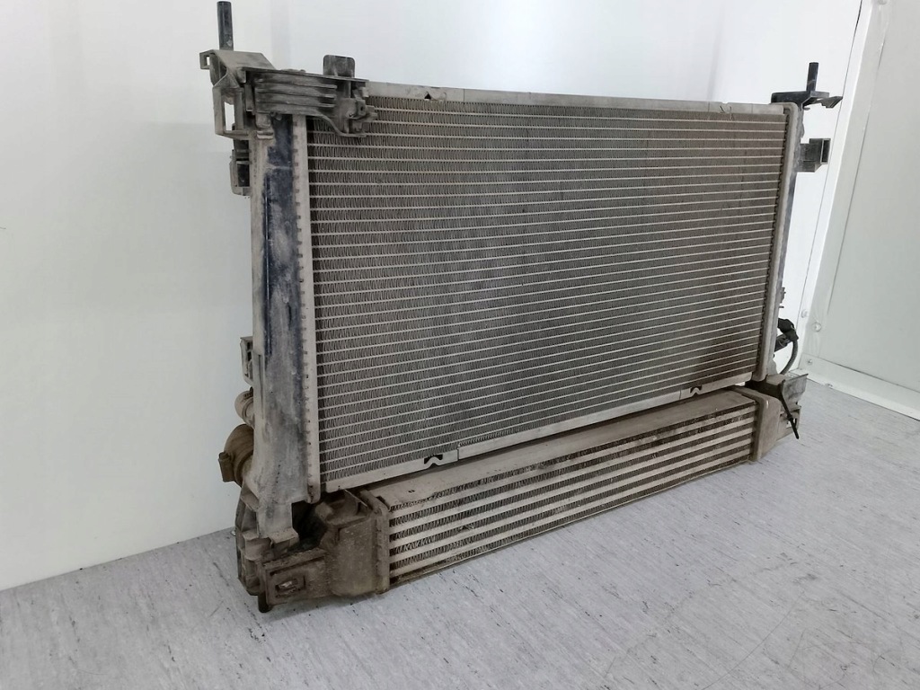 Набір радіатор woda інтеркулер вентилятор peugeot bipper n1495004 1.4 hdi Київ