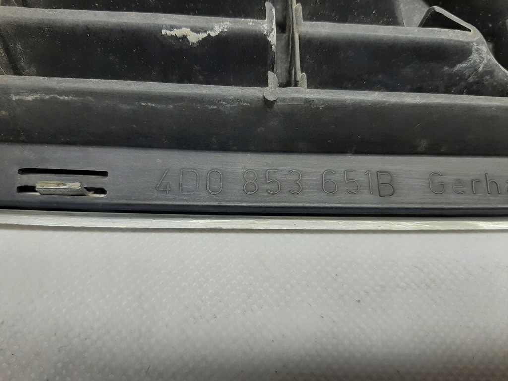 фото №5, Audi a8 d2 решётка радиатора решётка радиатора 4d0853651b