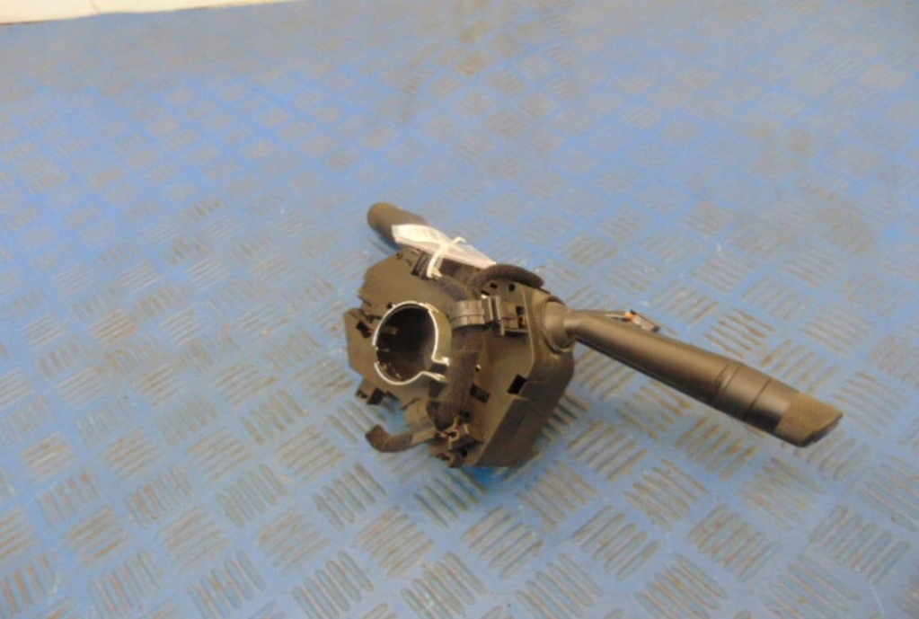 Fiat linea 1.4 8v переключатель комбинированный в Украине