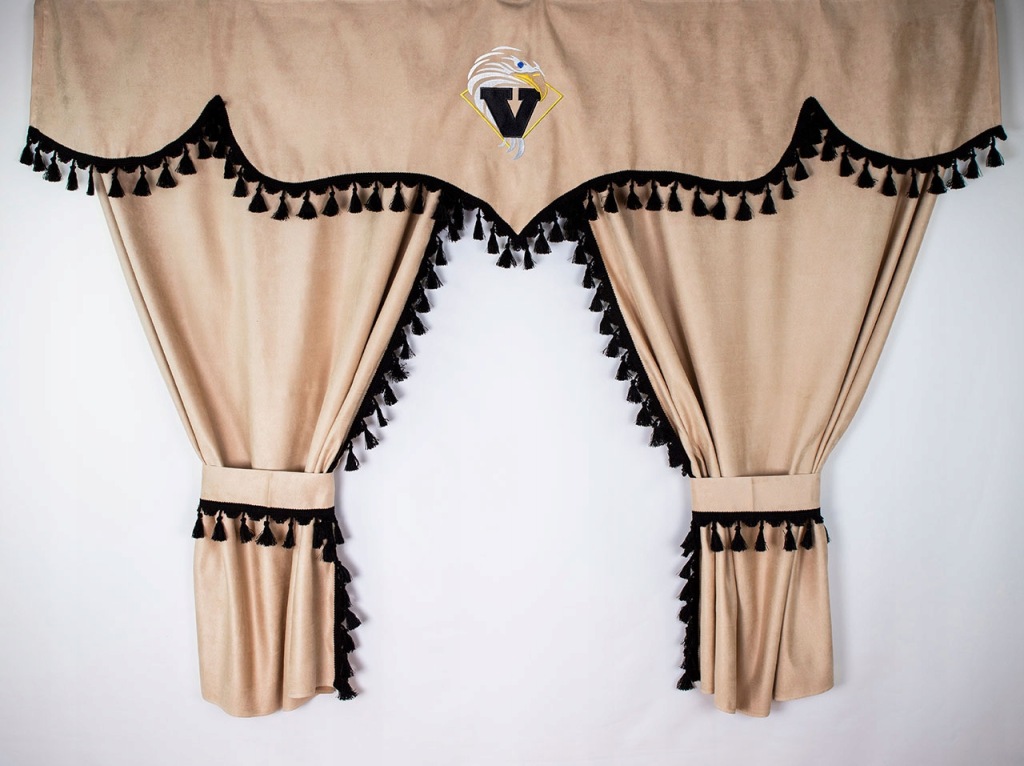 фото №1, Шторы окон шторы do кабины tir volvo fh комплект