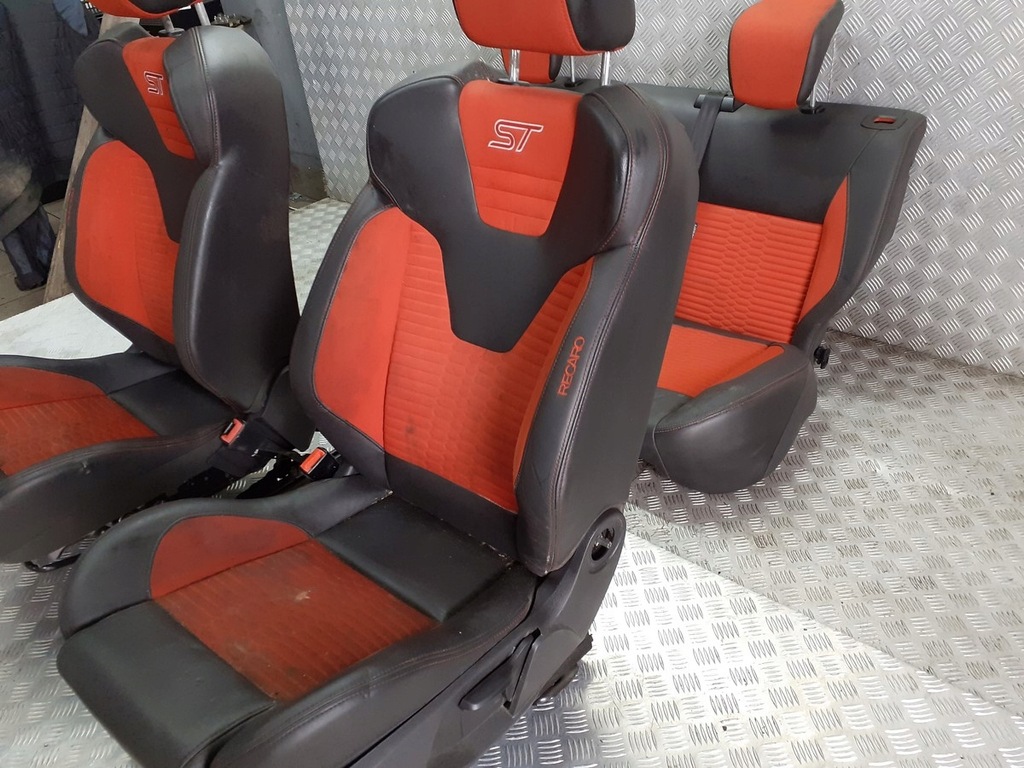 фото №7, Сиденья кожаный комплект ford fiesta mk7