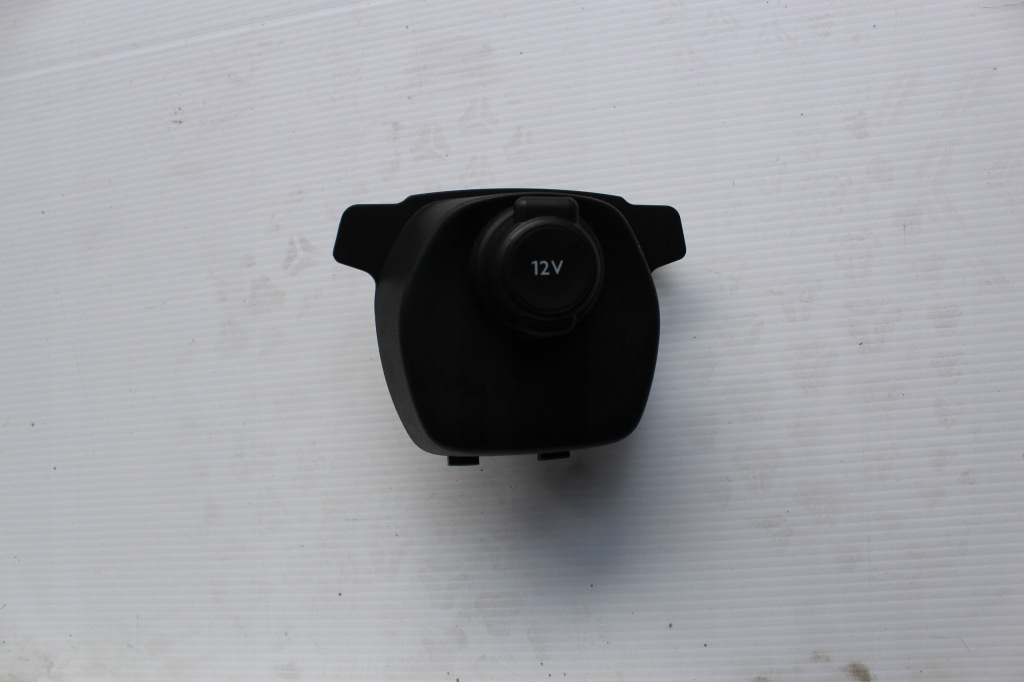 фото №1, Peugeot 108 citroen c1 ii toyota aygo роз'єм прикурювача