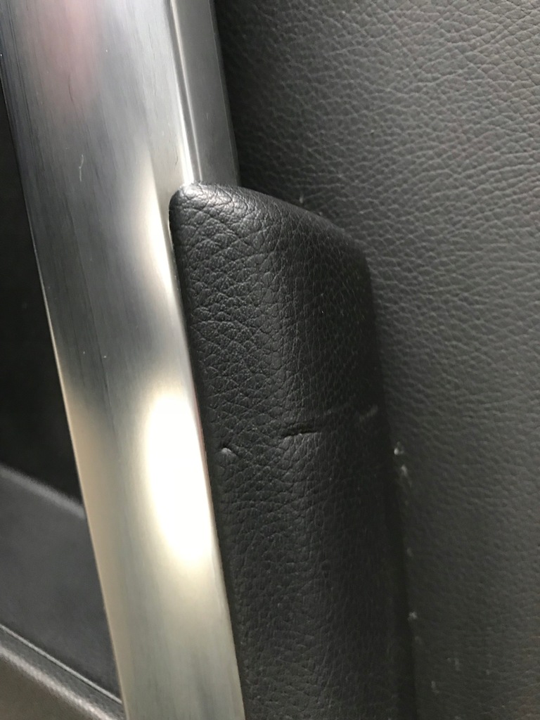 фото №7, Mercedes glk оббивка обшивка двері правий перед eu