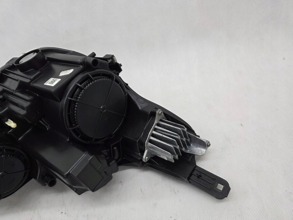 Opel crossland x фара перед передняя левая обычная led европа 13467967 Оригинал