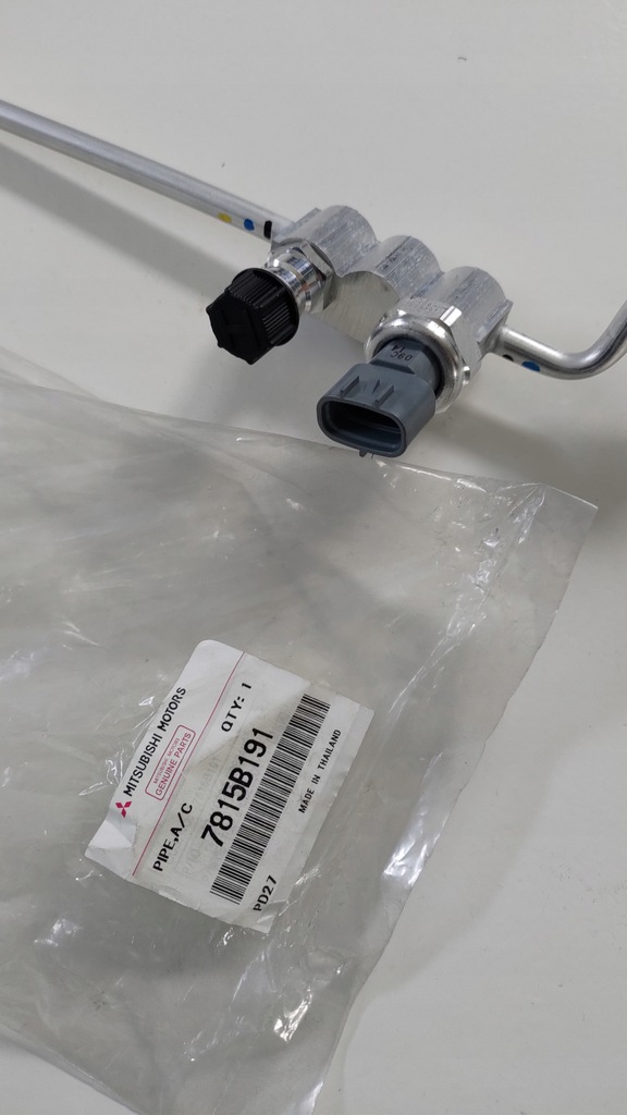 фото №4, Space star ii шланг кондиционера трубка