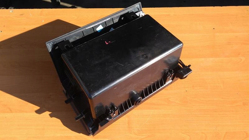 фото №4, Бардачок левый mercedes sl r231 400 a2318110014