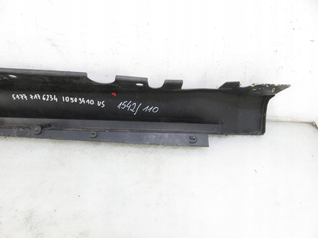 Молдинг порог правый  bmw x6 e71, e72 51777176234 с Разборки