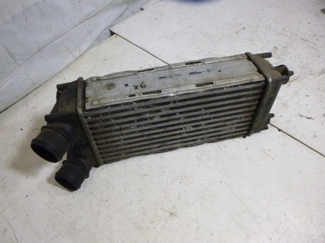 фото №1, Интеркулер citroen c4 1.6 hdi 9656503980
