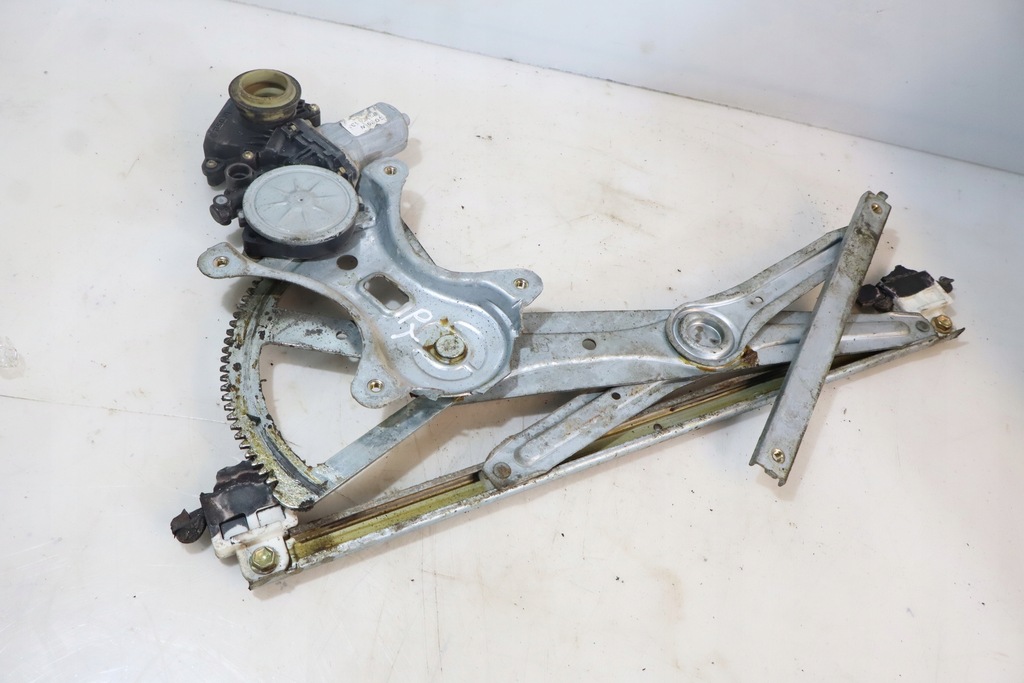 фото №1, Механизм окон правый задняя toyota corolla verso ii