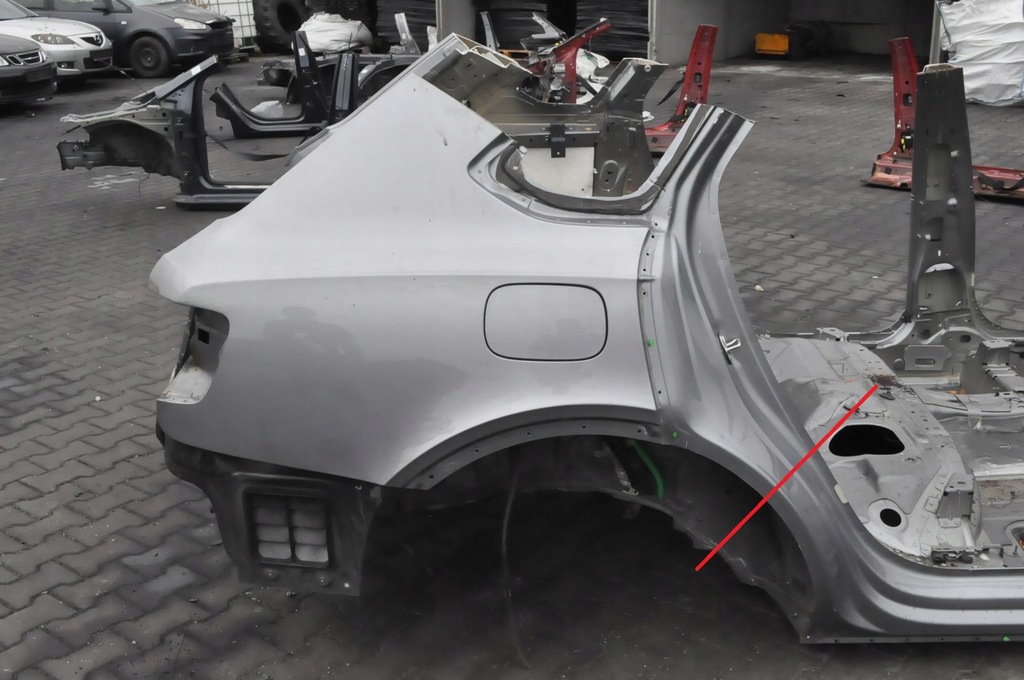 фото №1, Bentley bentayga чверть крила правий задня задній