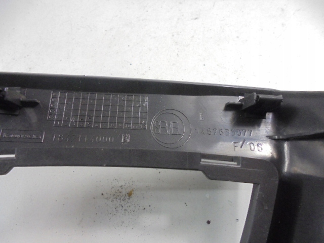 Купить Peugeot 807 панель  рамка рычаг переключения передач  переключения передач 1487835077