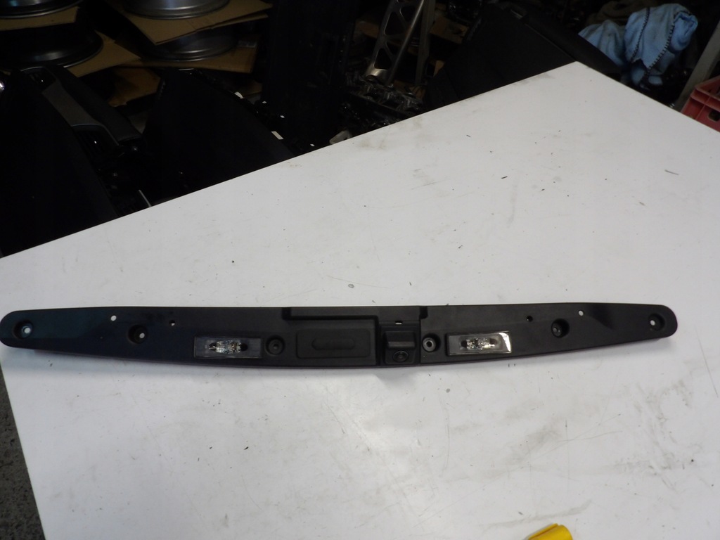 фото №1, Накладка подсветка регистрационного камера renault arkana