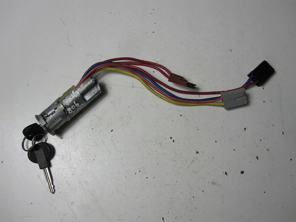 фото №1, Замок зажигания с ключ peugeot 806 94r