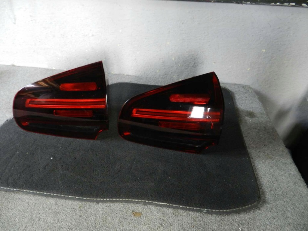 фото №1, Porsche cayenne 7p5 lift 14- лампа led кришка багажника права