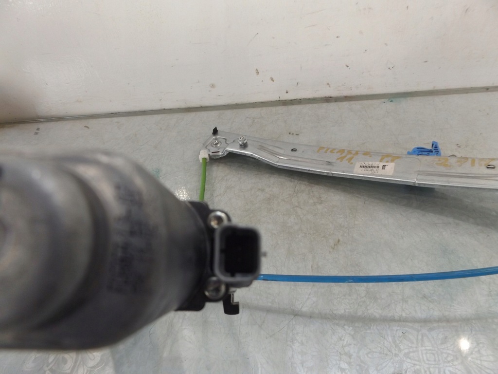 фото №3, C3 picasso подъемник окон правый перед 2pin