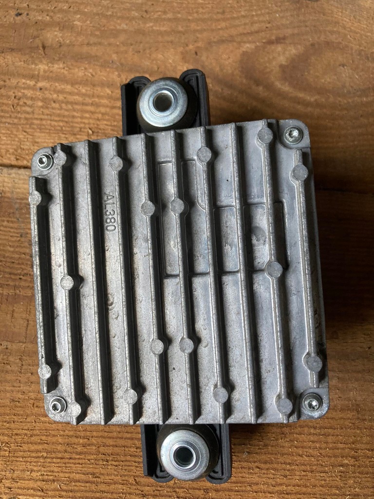 фото №2, Модуль ecu renault fluence 472506154r