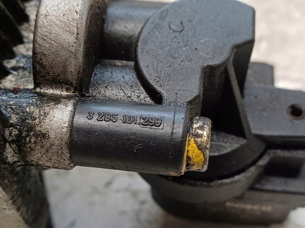 Opel sintra 2.2 96- дроссельная заслонка 3285101299 Киев