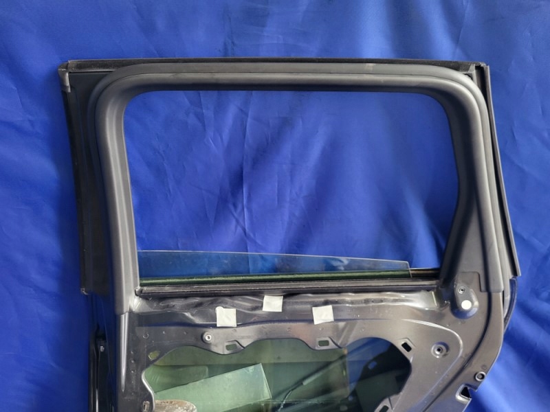фото №8, Двері правий задня vw touareg ii lg7w