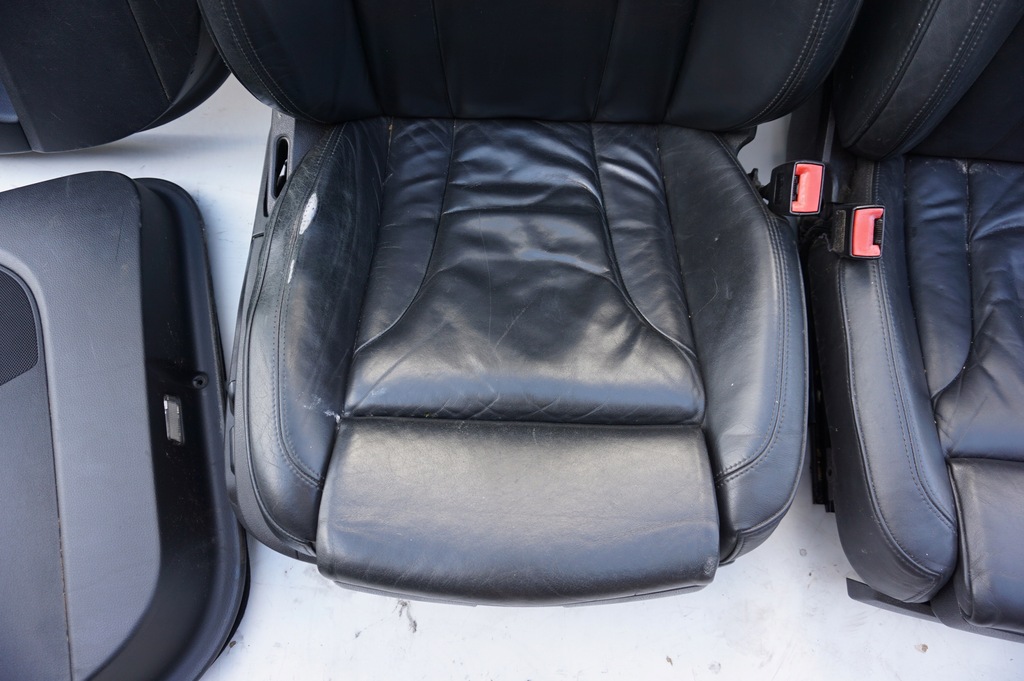 фото №12, Сидіння сидіння шкіра s-line підігрів 7 осіб audi q7 4l