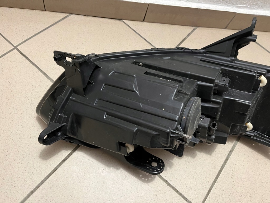 фото №13, Лампа передняя перед левая dacia sandero iii 3 jogger logan 20- 260602561r