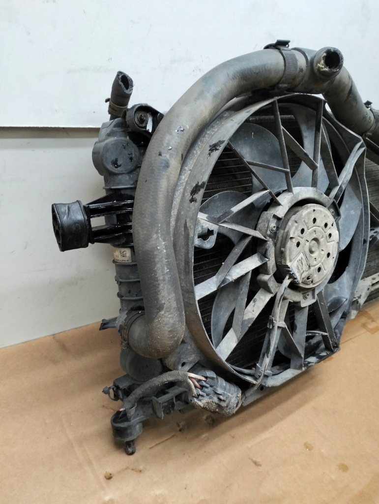 Радиатор воды вентилятор opel astra h 3 3 1.6 b в Украине