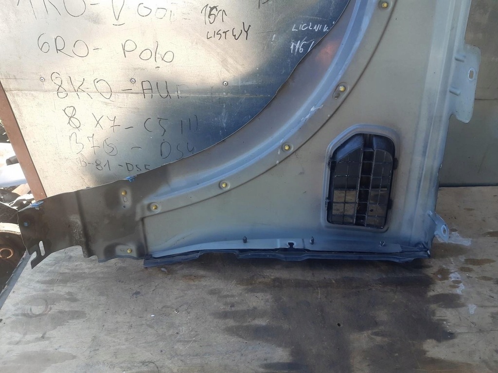 фото №8, Крила правий перед lrc907 discovery iii