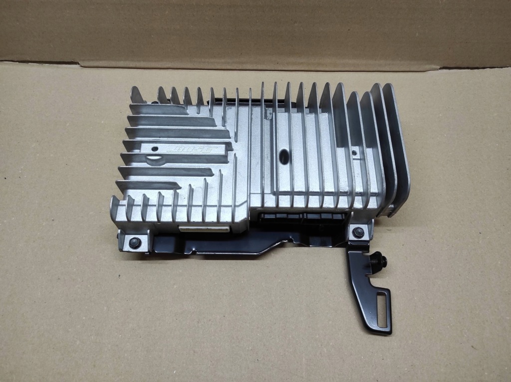 Купити Підсилювач bose renault laguna 3 купе 280630002r