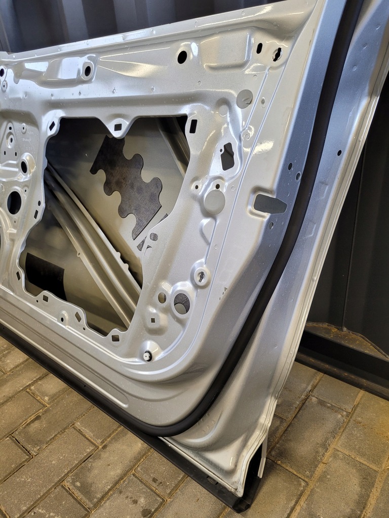 фото №11, Дверь передние правое правый перед skoda enyaq 5la 5la831312