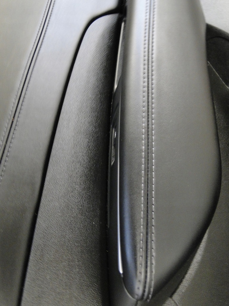 фото №9, Обивка дверь правый перед renault talisman