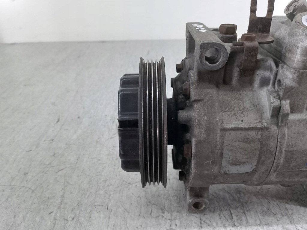 фото №7, Насос, компрессор кондиционера audi a4 b6 2.5 tdi