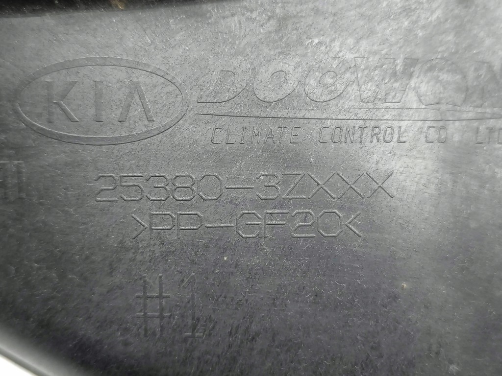 фото №10, Hyundai i40 2012 электрический вентилятор радиатора