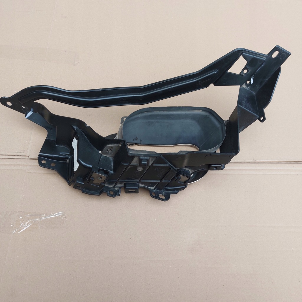 фото №7, Bmw x7 g07 правая наконечник направляющая кронштейн выхлоп глушителя задняя