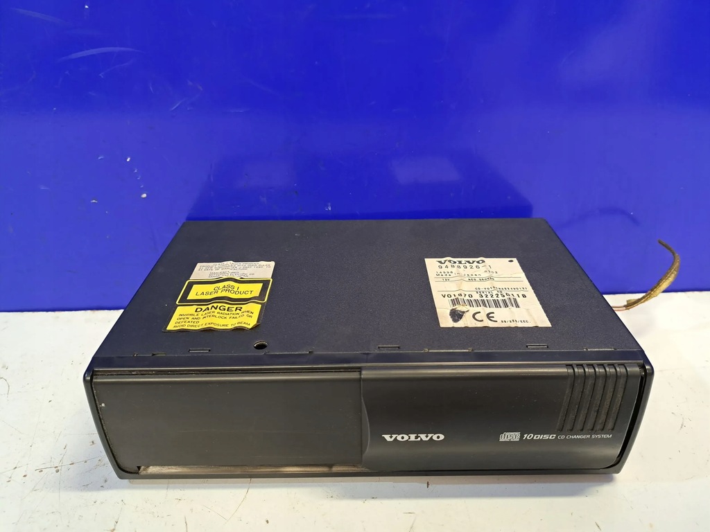 фото №1, Volvo v70 2005 чейнджер cd