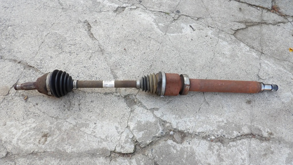 фото №1, Ford fiesta mk7 2013 1.6 tdci приводной вал правая