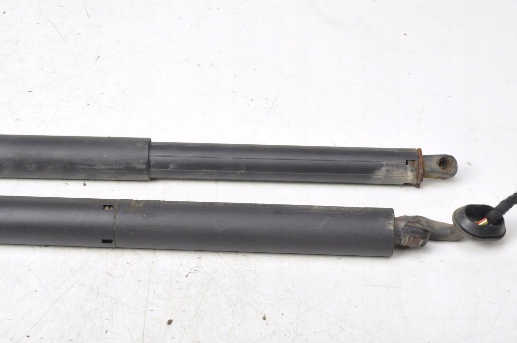 Mercedes cla w117 привод амортизатор крышки a1179800564 комплект Недорого