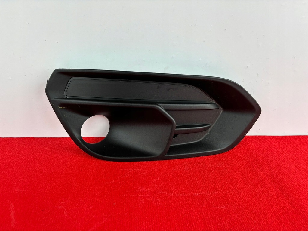 фото №1, Iveco daily 4 iv lift 19-23 rok правая решётка бампера заглушка k68/598