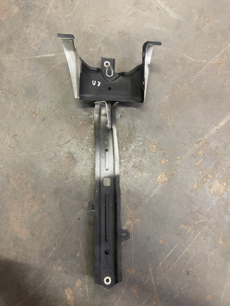 фото №1, Lexus ux усилитель pas передний перед соединитель средний