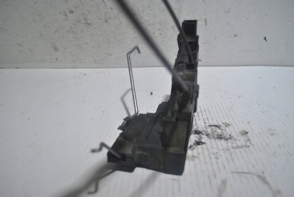 фото №4, Замок дверь левый перед mazda 3 10 pin