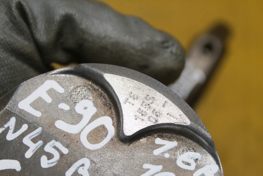 фото №11, Поршень шатун bmw e90 1.6 16v n45b16ac 084167