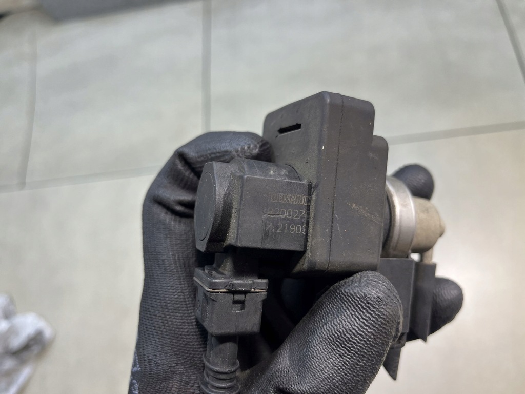 фото №9, Клапан вакуумa primera p12 1.9dci 8200270