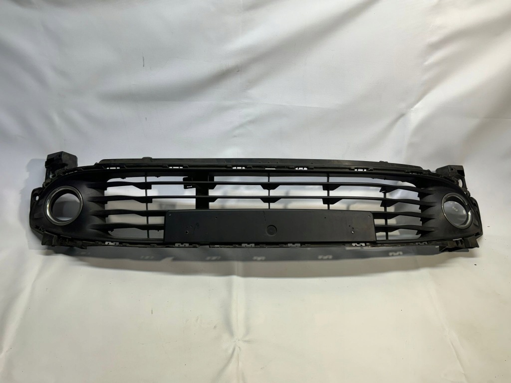 фото №1, Renault clio iv решётка радиатора впуск решётка бампера хром 622549142r