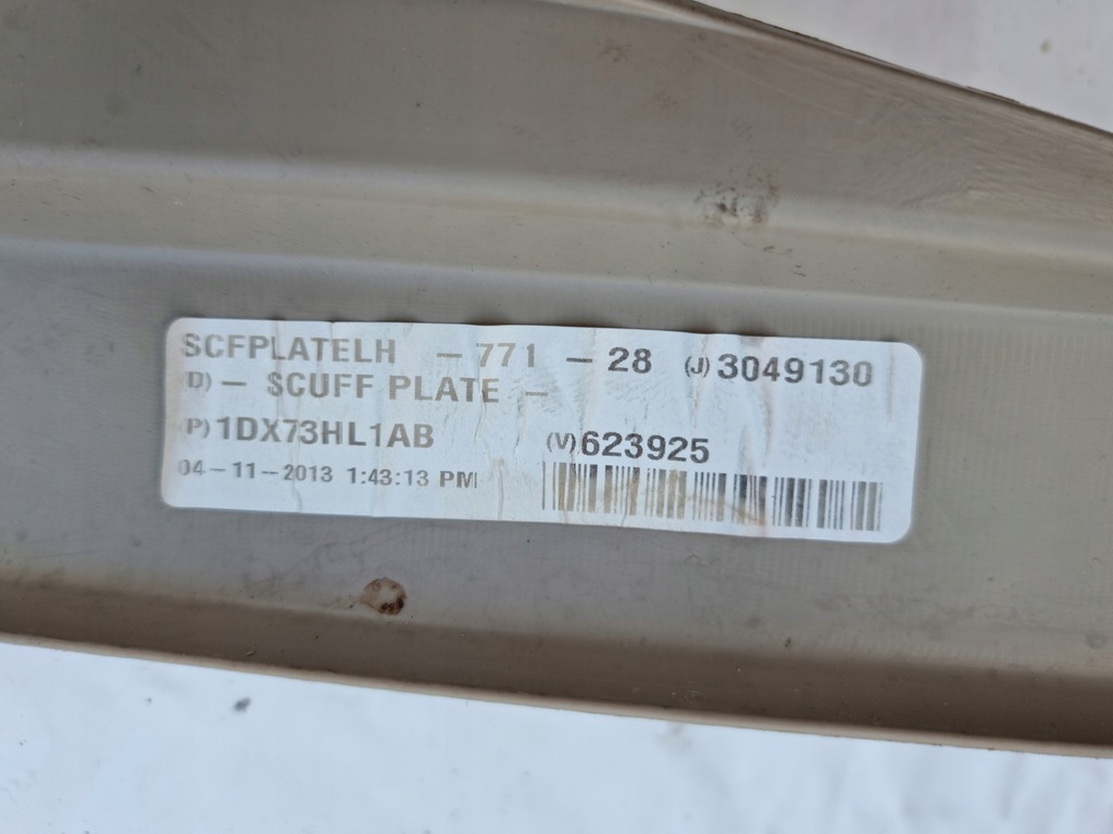 фото №9, Dodge ram 1500 longhorn laramie 5.7 hemi молдинг поріг хром задня 2013-