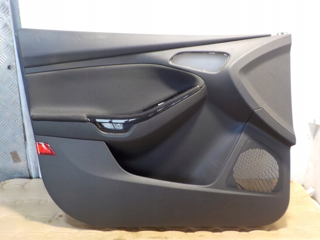 фото №1, Ford focus mk3 2018r 1.5tdci обшивка дверь левый перед