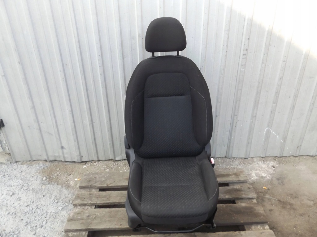 фото №1, C3 picasso сиденье правый перед пассажира