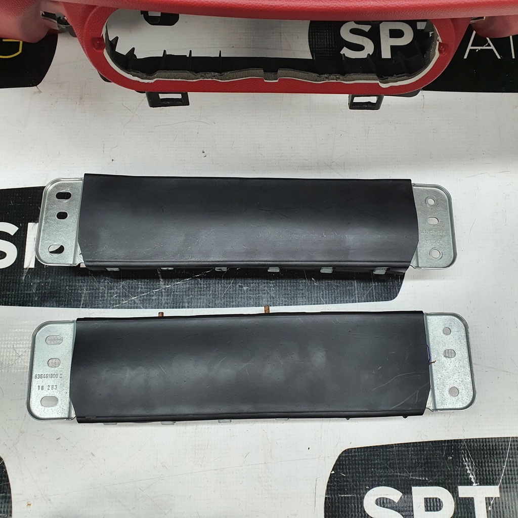 фото №9, Alfa romeo приборная панель консоль подушки безопасности ремни подушка безопасности