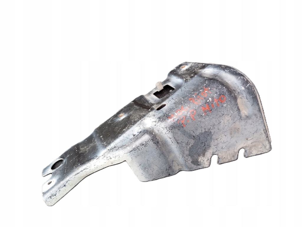 Купити Кронштейн кронштейн крила правий перед alfa romeo mito оригінальний номер