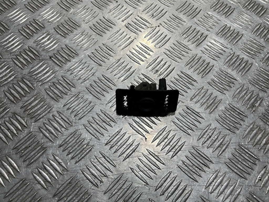 фото №1, Kia stonic 17r датчик паркування pdc 95720-h8100